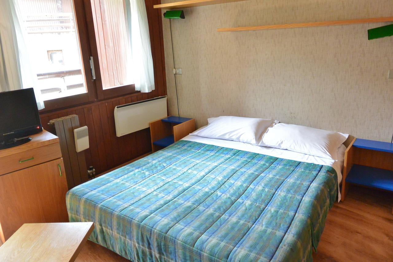 Appartamenti La Maison De Vacances Breuil-Cervinia Exterior foto