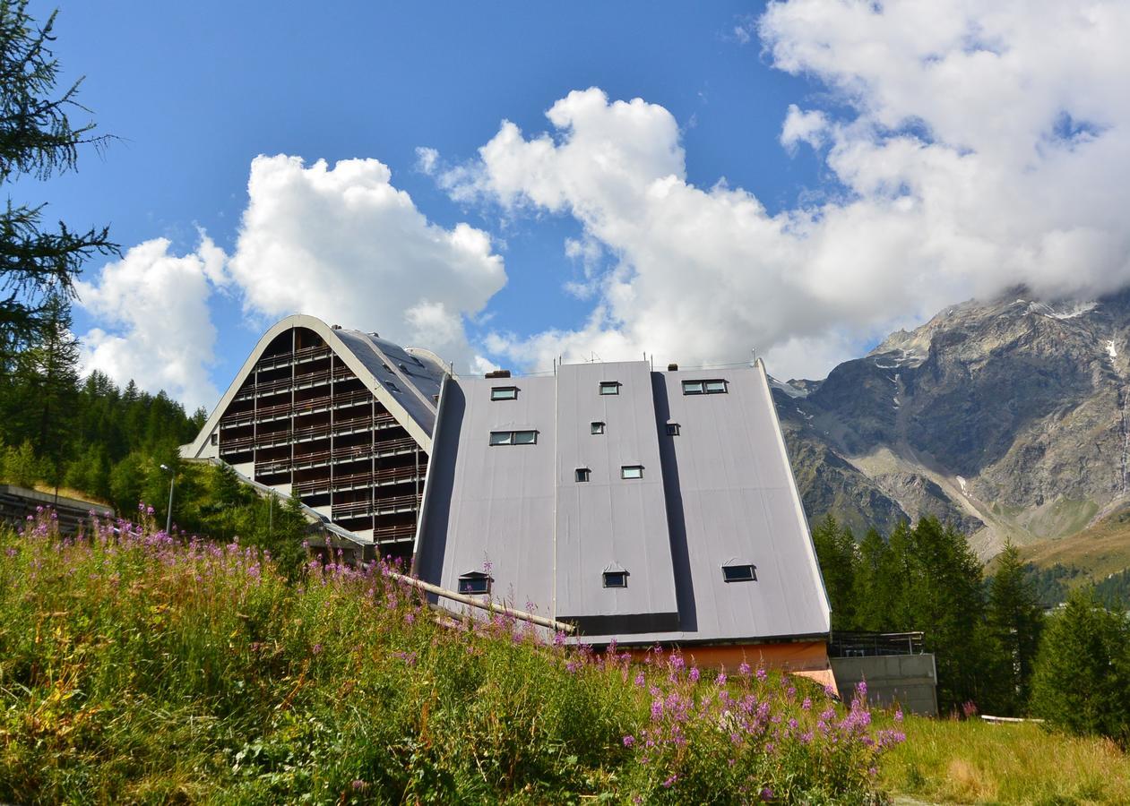 Appartamenti La Maison De Vacances Breuil-Cervinia Exterior foto
