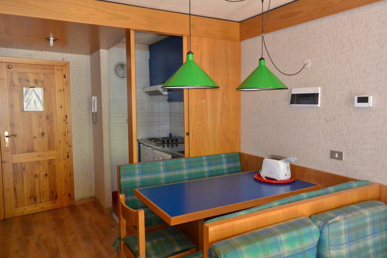 Appartamenti La Maison De Vacances Breuil-Cervinia Exterior foto